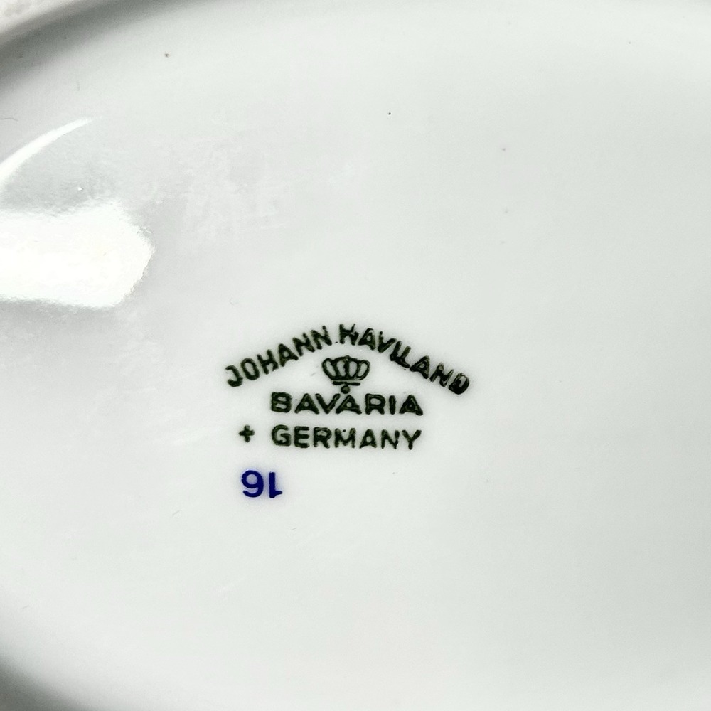Vintage Johann Haviland Moss Rose Gravy Boat With Attached Under Plate Bavaria - Picture 7 of 11
